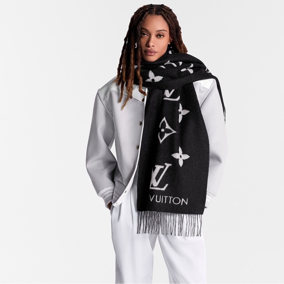 Louis Vuitton Reykjavik Scarf Black - Picture 1 of 7